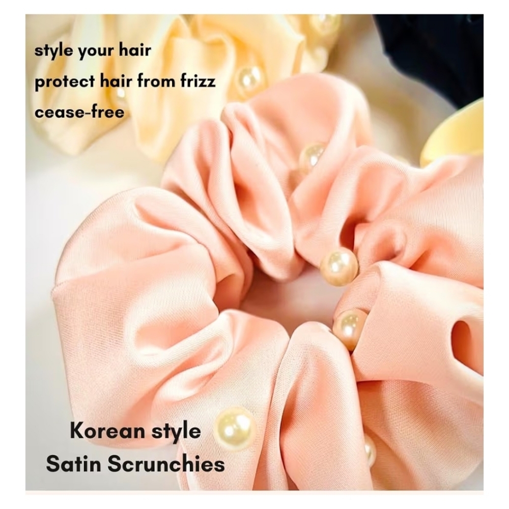 Vivedge Black Comb Set with Pink and Cream Scrunchies - Picture 6 of 12